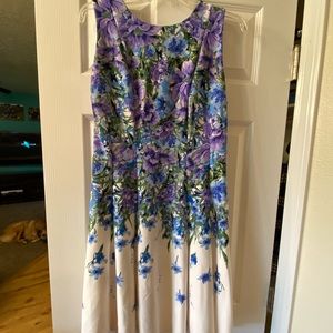 Danny & Nicole sleeveless women’s dress